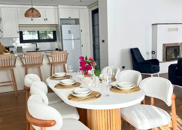 Vila Forest House - Kuscular Urla