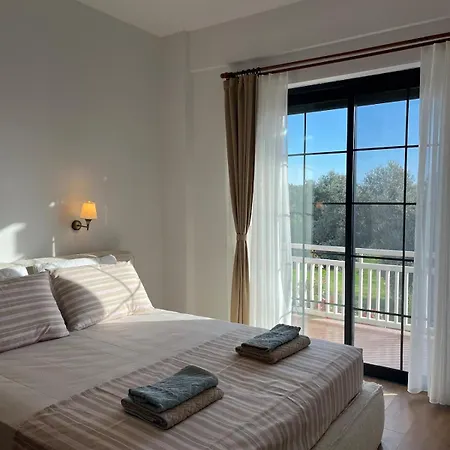 Forest House - Kuscular Vila Urla
