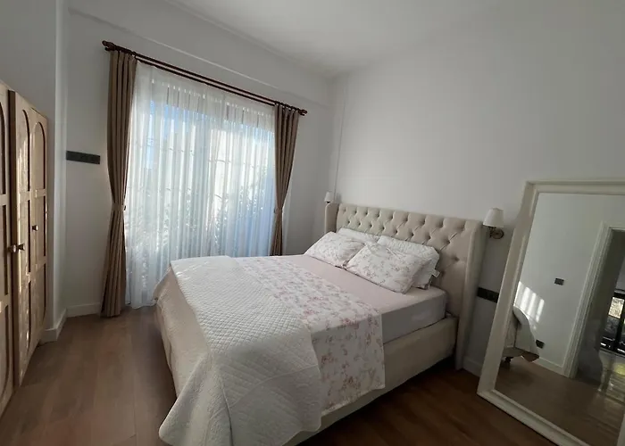 Forest House - Kuscular