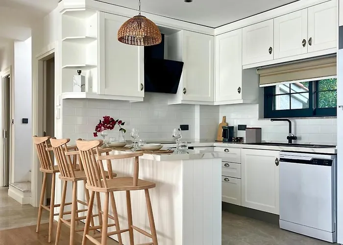 Forest House - Kuscular *