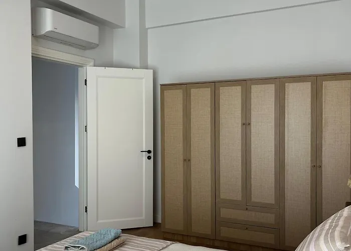 Forest House - Kuscular *