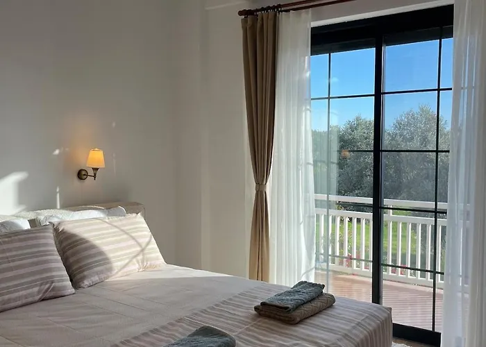 Forest House - Kuscular Villa Urla